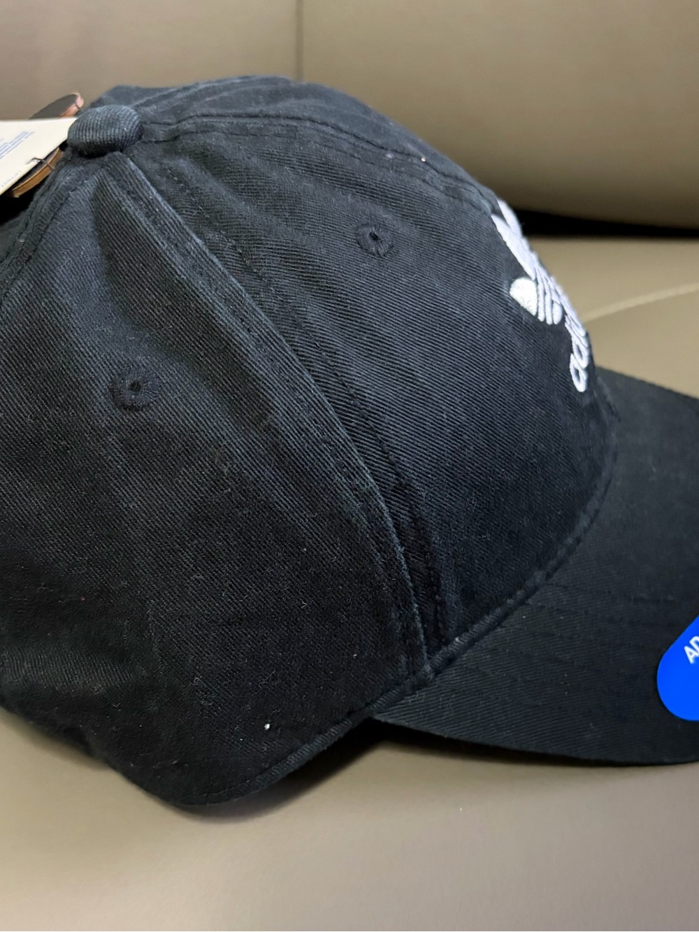 BNWT ADIDAS M ORIGINALS RELAXED STRAPBACK HAT CAP BLACK & WHITE #BH7137 OSFM - Picture 7 of 13